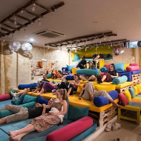 Gostops Agra - Rooms & Dorms Экстерьер фото