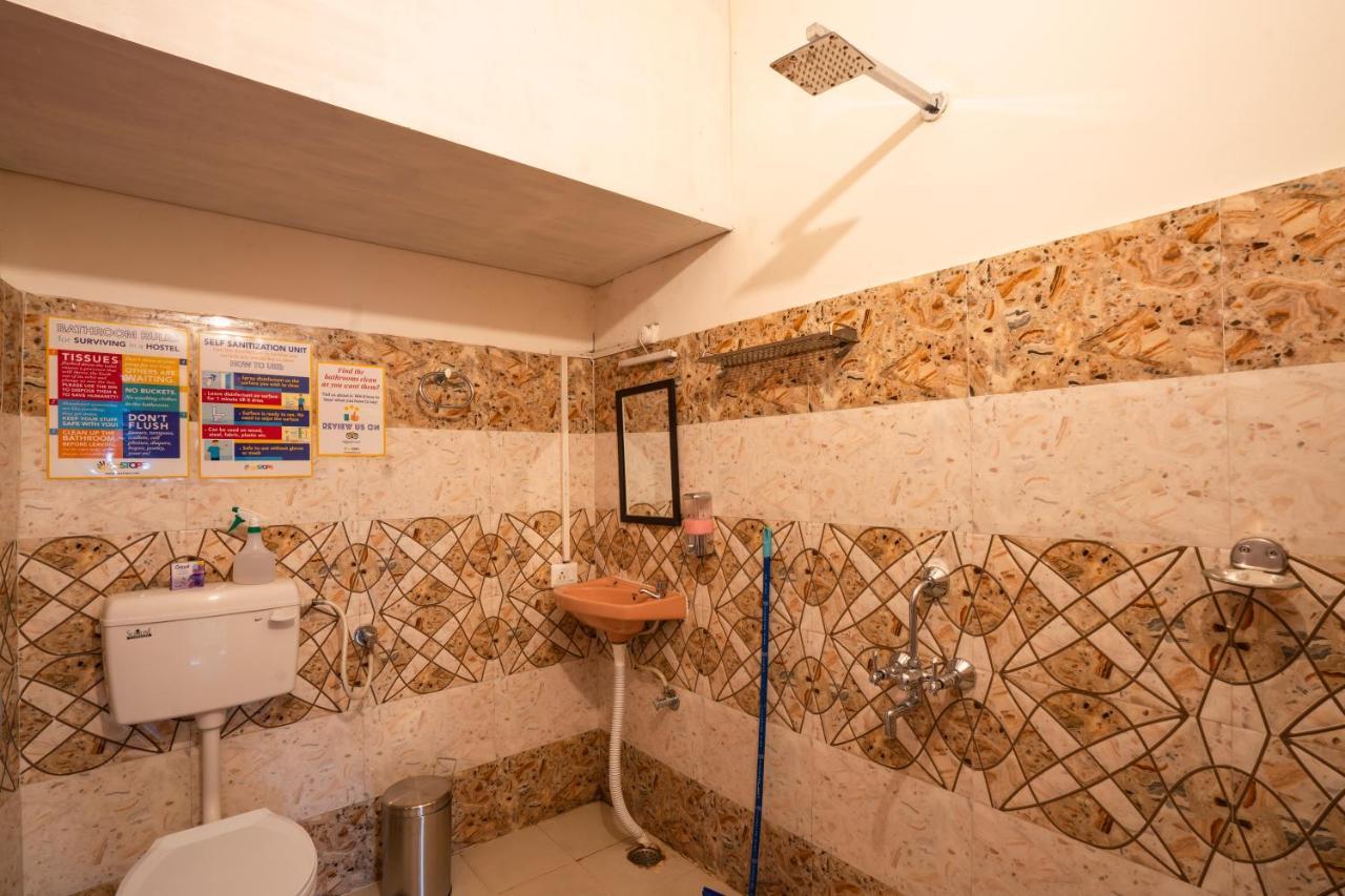 Gostops Agra - Rooms & Dorms Экстерьер фото