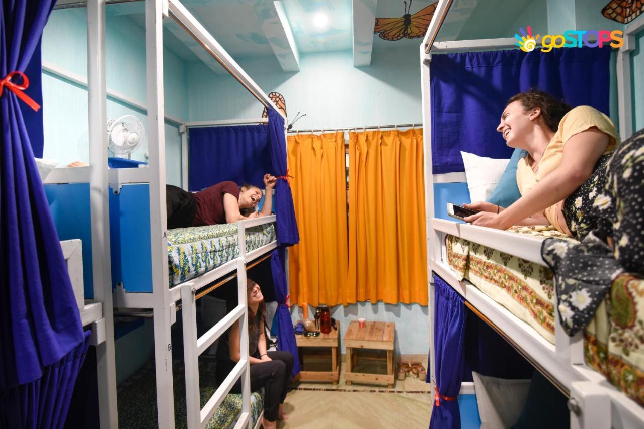 Gostops Agra - Rooms & Dorms Экстерьер фото